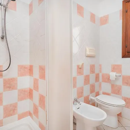 Il Glicine Apartment *